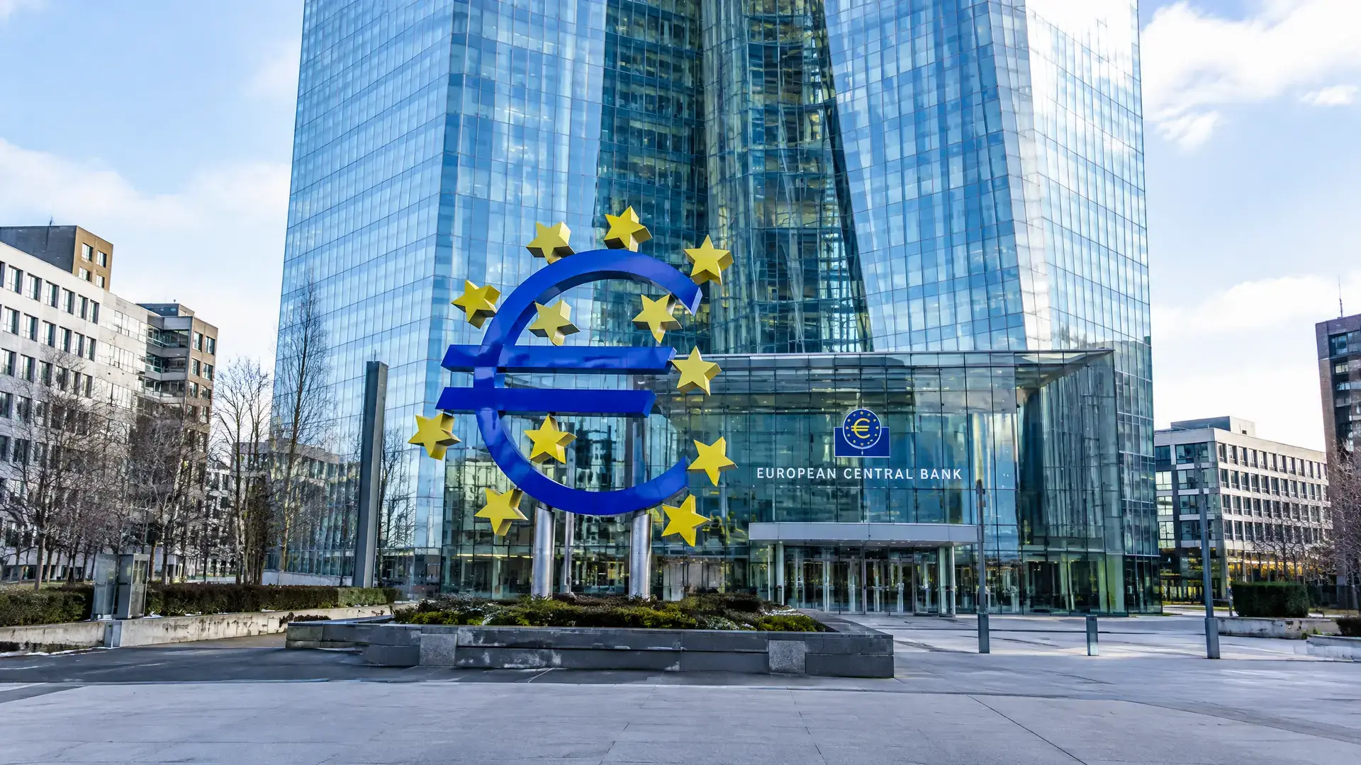 Lagarde se ne va prima, ma Binance resta bloccata in Europa